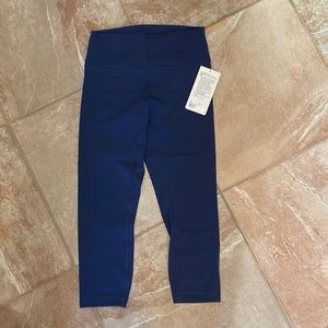 LuLuLemon leggings, blue, never worn